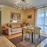 Lejlighed Daniela By Interhome *